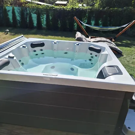 Z Jacuzzi,kajaki I Rowery,sauna -malinowy Reset בית נופש *